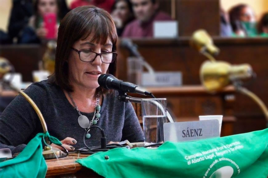 Piden elevar a juicio la causa contra ex concejal y su esposo, por cobro de “comisión” a contratados