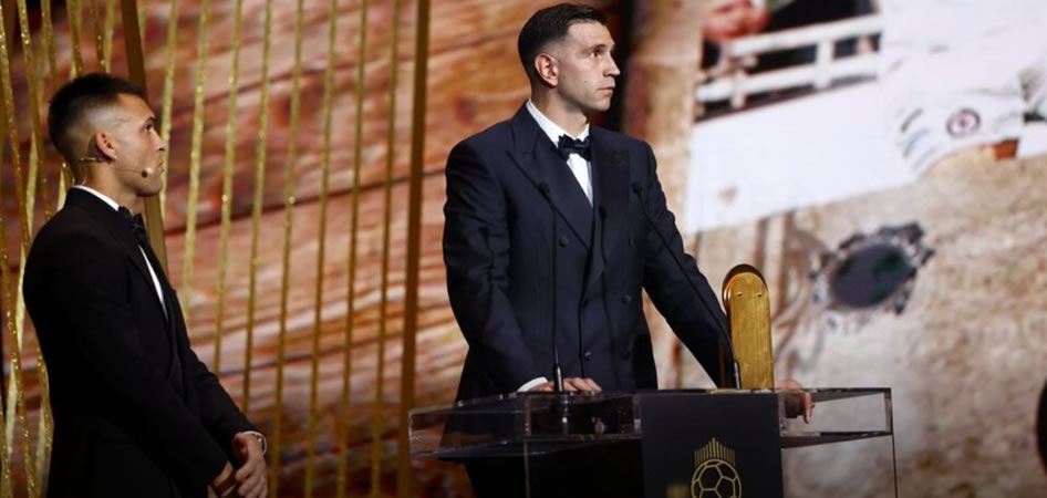 Emiliano «Dibu» Martínez se consagró nuevamente como mejor arquero del mundo