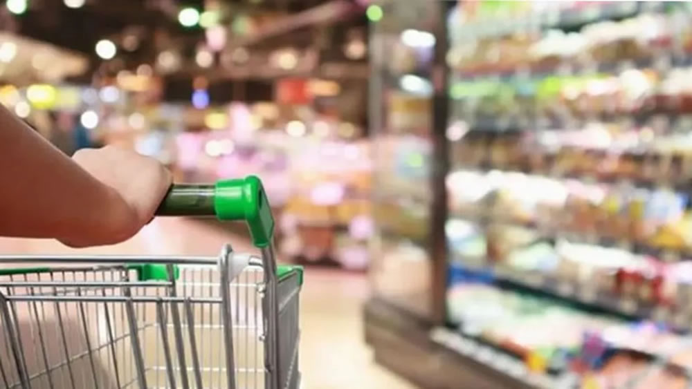Una familia de cuatro personas necesitó $964.620 en septiembre para no caer en la pobreza