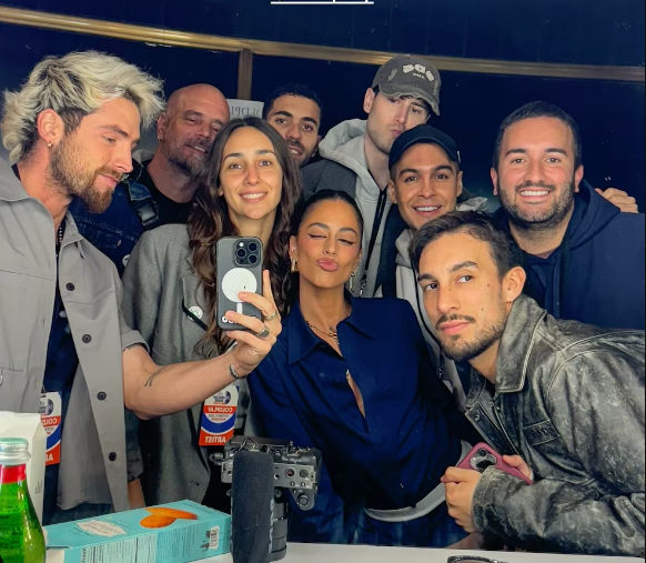 Tini Stoessel volvió a hacer historia y cantó junto a Coldplay en un lugar emblemático de Nueva York