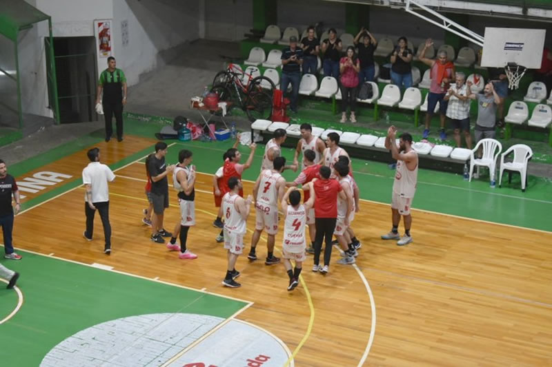 Estudiantes perdió ante Independiente de La Paz por el Pre Federal de Básquet