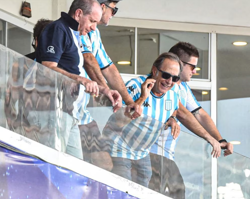 El esperado festejo de Guillermo Francella al día siguiente de la victoria de Racing contra Cruzeiro: “Hermosa mañana”