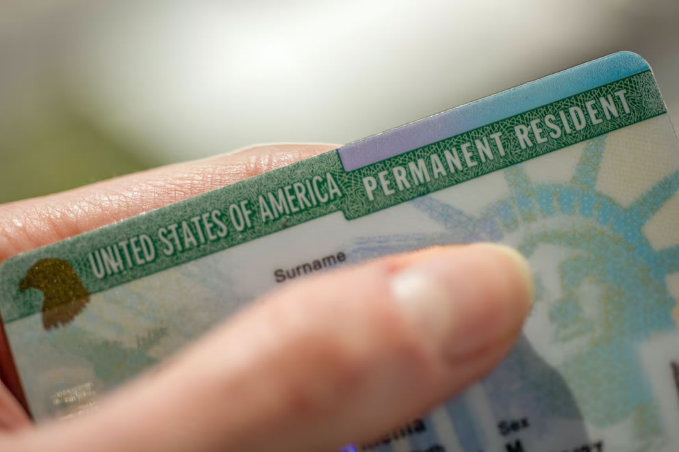 Esto es lo que cambiará en visas y Green Cards en Estados Unidos a partir de 2025