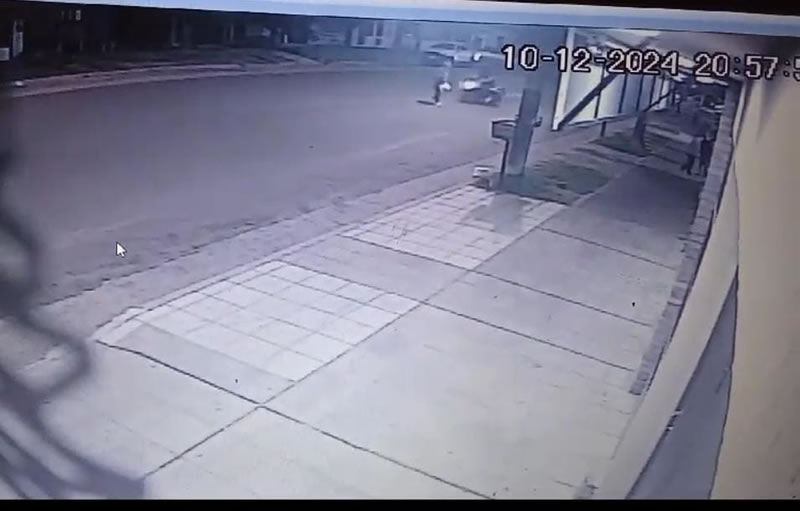 Una mujer sufre fracturas tras ser atropellada en la avenida Monseñor Tavella