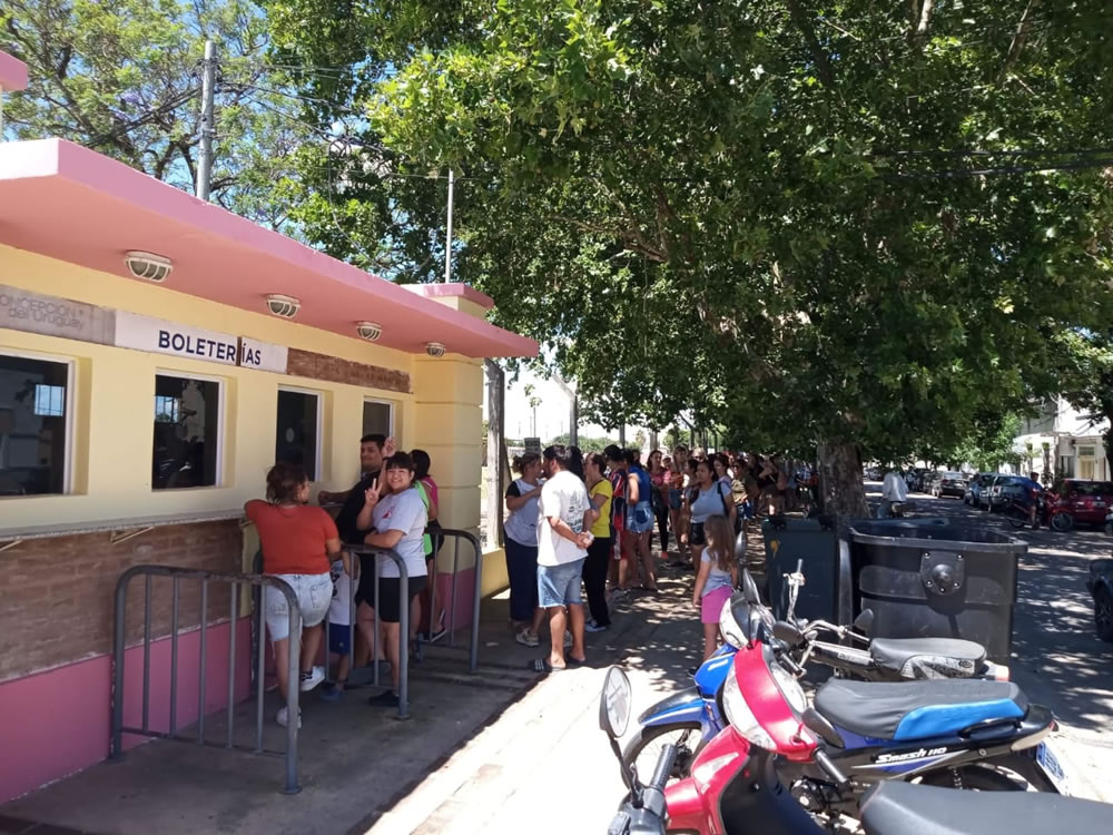 Fiesta de la Playa: Explotó la venta de entradas y plateas para Ke Personajes y Abel Pintos