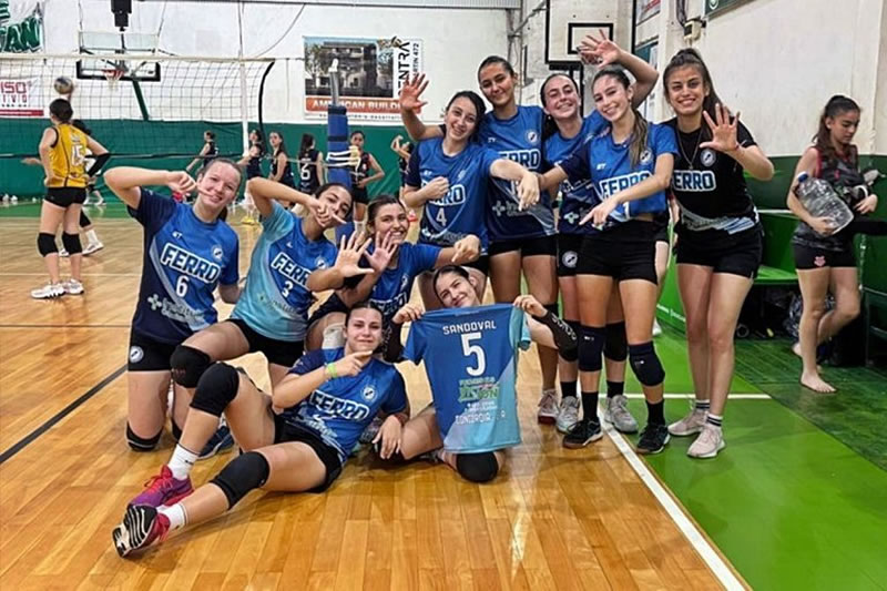 Las formativas de Ferro culminaron quintas en el torneo de la Asociación de Voley del Río Uruguay