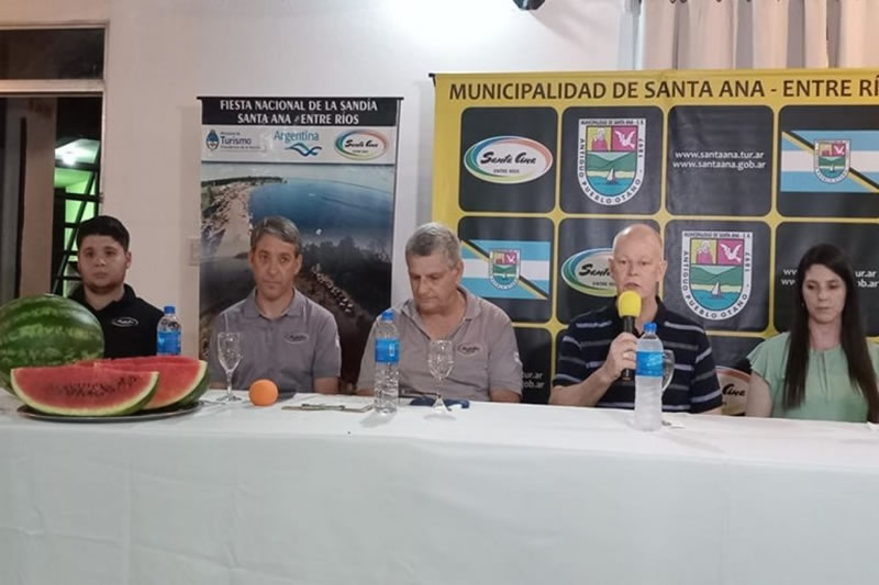 Santa Ana presentó oficialmente la X Fiesta Nacional de la Sandía