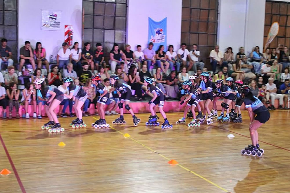 Patín Velocidad Concordia realizo su muestra anual en el Gimnasio Municipal