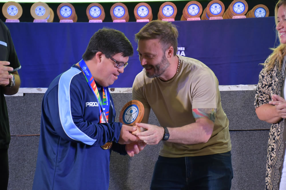 Se llevó a cabo la entrega del Premio al Deportista Especial del Año