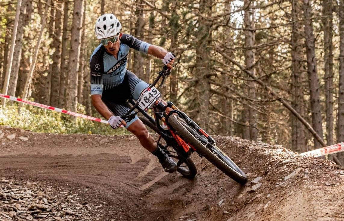 Juan Francisco Díaz compite en el ciclismo de élite de Europa