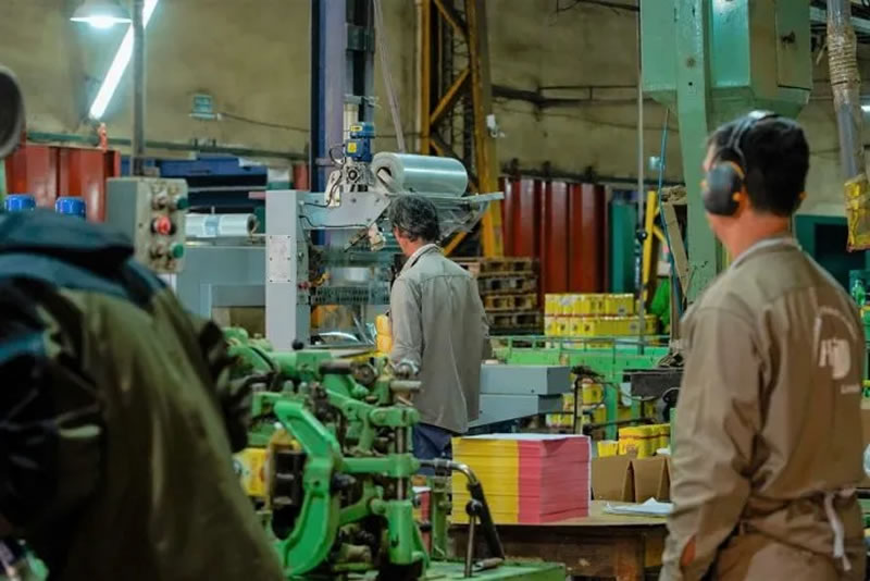 Las pymes esperan una reforma tributaria en 2025: Cuántos impuestos pagan hoy en la Argentina y cómo impacta en los precios