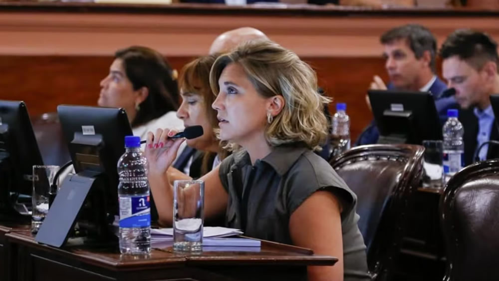 El perfil de Stefanía Cora, la referente de La Cámpora que reemplaza a Kueider en el Senado
