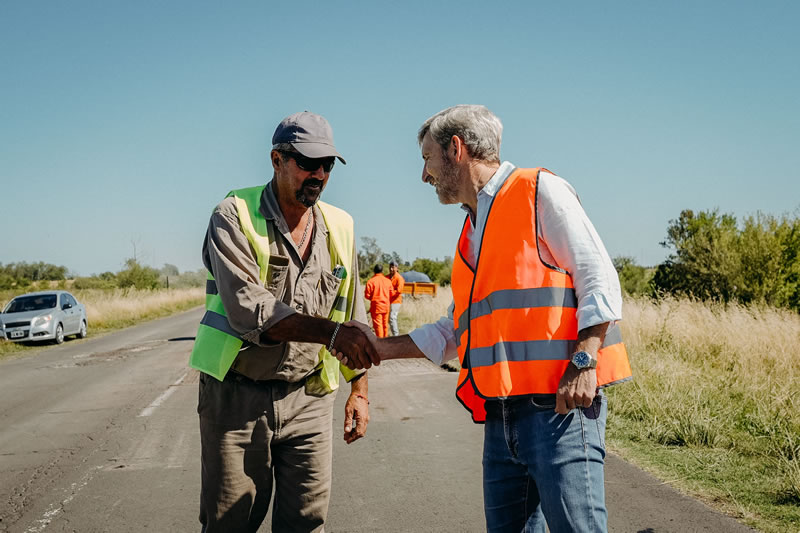 En la Ruta 20, Frigerio dio inicio formal al plan de recuperación vial entrerriano