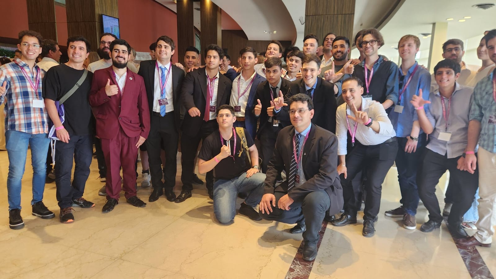 “Es una construcción política que se logró gracias al compromiso de todos los ciudadanos que apostaron por el camino de la libertad” — Mauricio Retamar