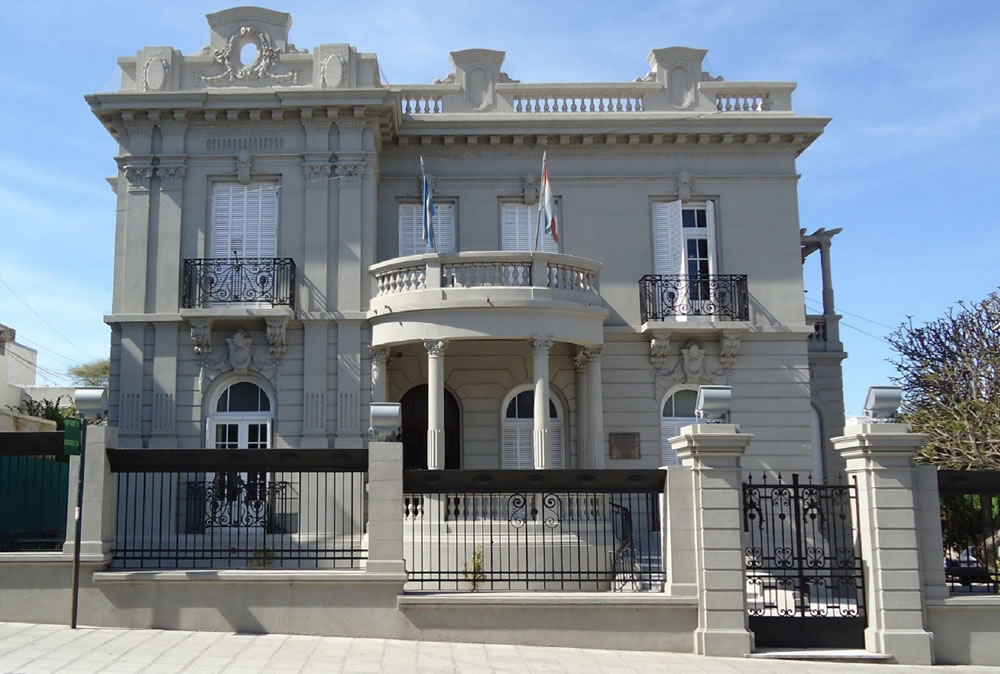 El Iosper acuerda con la Femer y vuelve a garantizar la prestación de servicios a sus afiliados