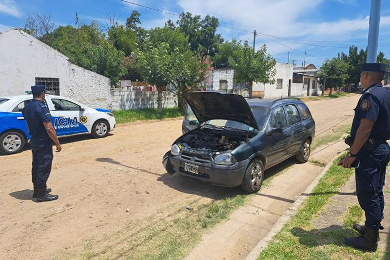 Le robaron el auto del garage luego de que se lo olvidara con las llaves puestas