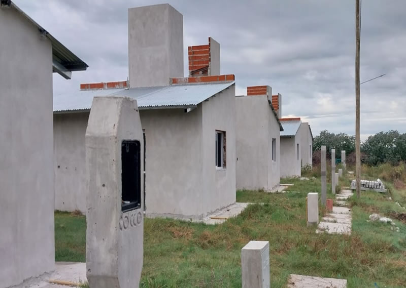 94 famlilias concordienses fueron inscriptas para el sorteo de créditos para viviendas del IAPV