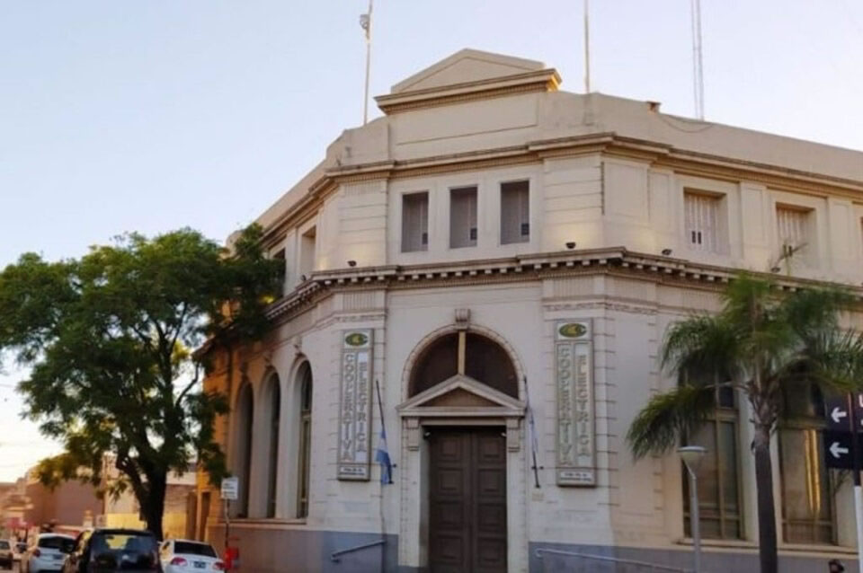 Cooperativa Eléctrica informa funcionamiento ante feriados de la semana entrante