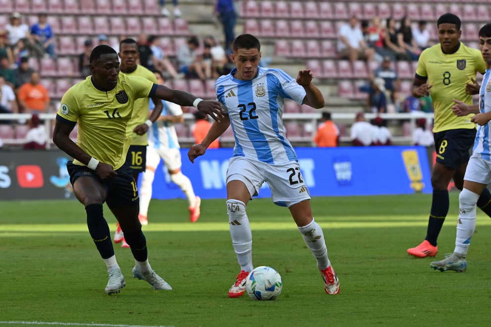 Argentina cerró la fase de grupos del Sudamericano Sub 20 con un empate 0-0 ante Ecuador