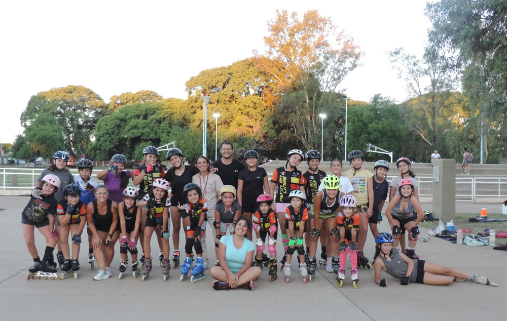 Patin en Línea Concordia finaliza su pretemporada con una clase abierta de Patín