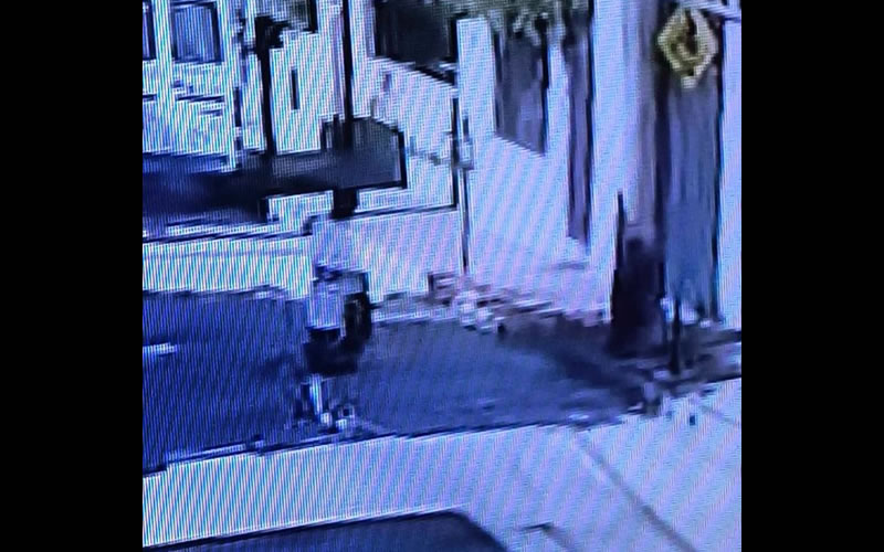 Robaron elementos de una ambulancia mientras atendían una urgencia