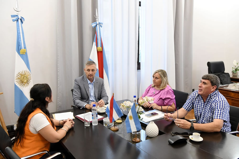 Expusieron ante Hein la situación de la obra social de los trabajadores rurales