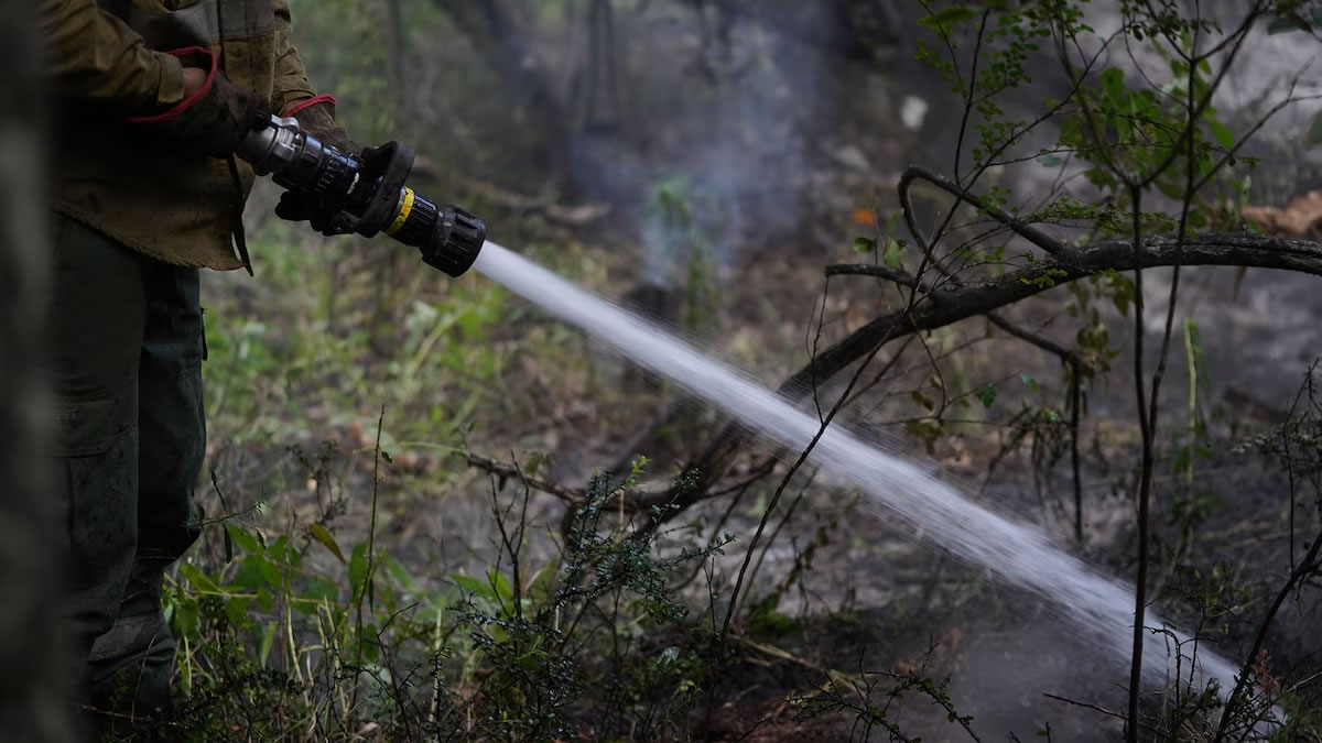 El Gobierno invertirá $31.000 millones para la compra de suministros para los Bomberos Voluntarios