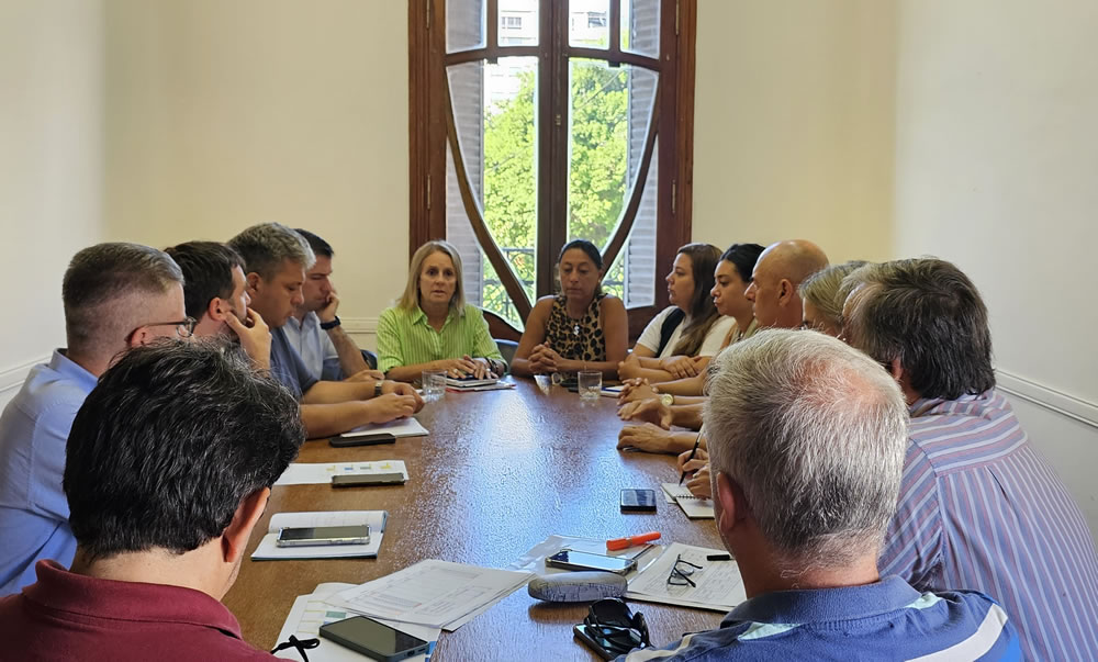 Concejales de Juntos por Entre Ríos se reunieron con el Centro de Comercio, Industria y Servicios de Concordia