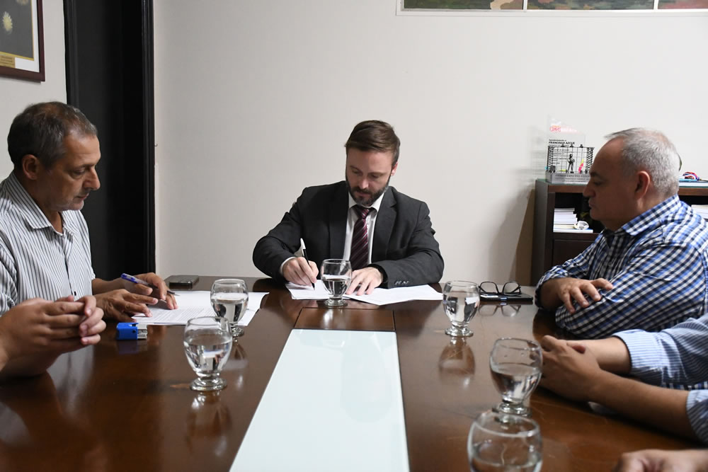 La Municipalidad y UADER renovaron el compromiso con la formación e inserción laboral