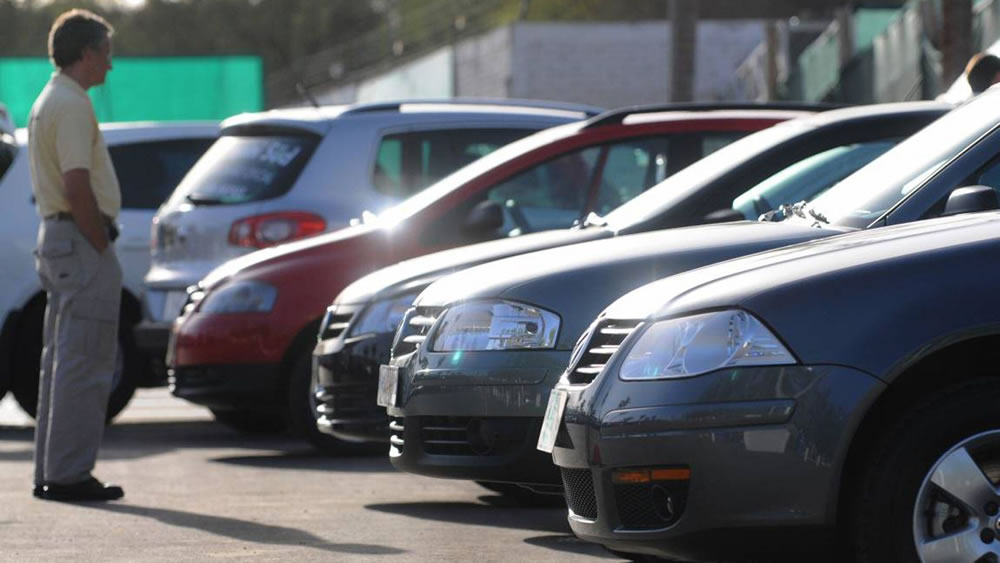La venta de autos usados sigue acelerando: Los 10 modelos más vendidos