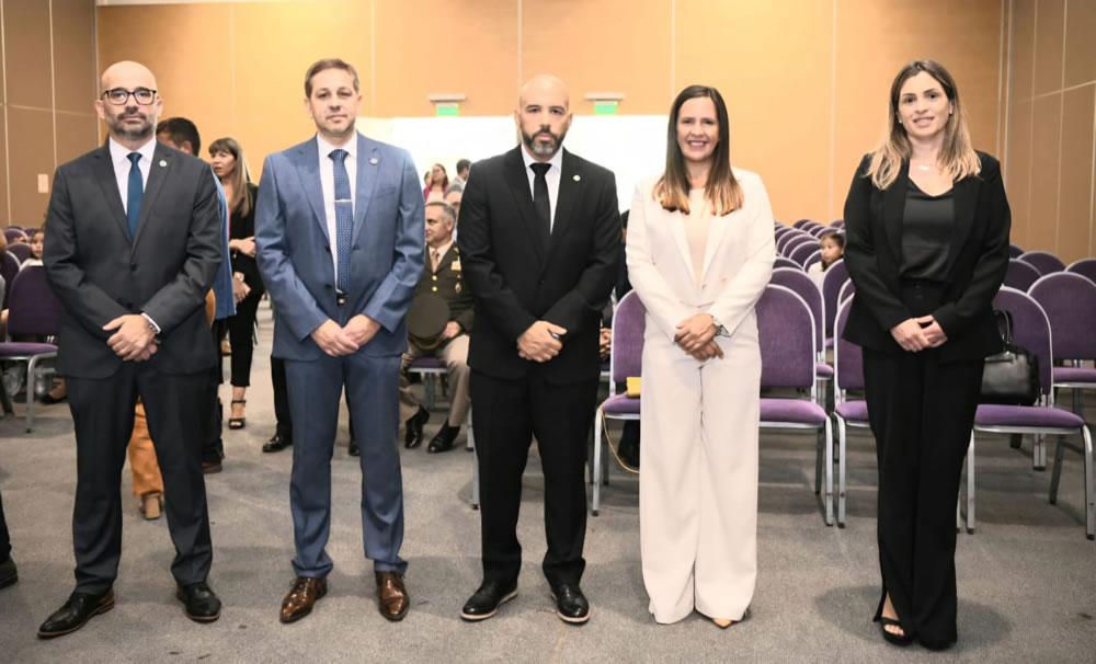 Cinco ex fiscales tomaron juramento como nuevos jueces de Garantías