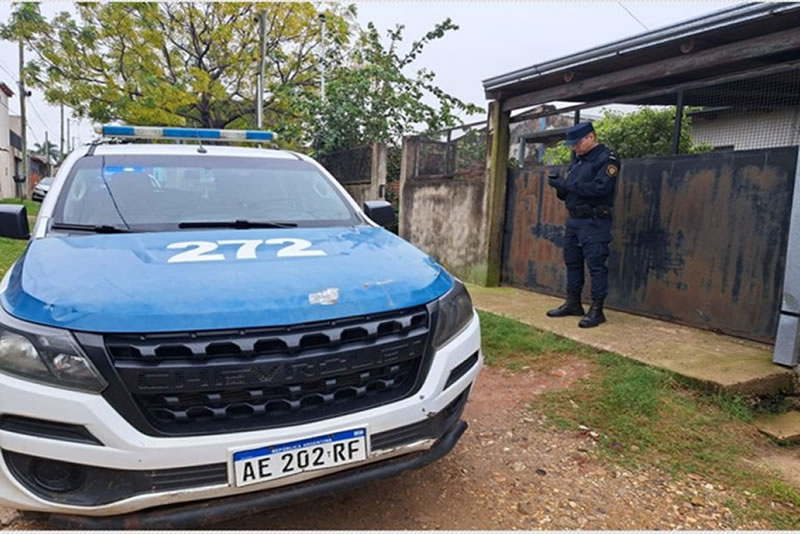La policía allanó una vivienda tras la denuncia de que un alumno concurrió con un arma a la escuela
