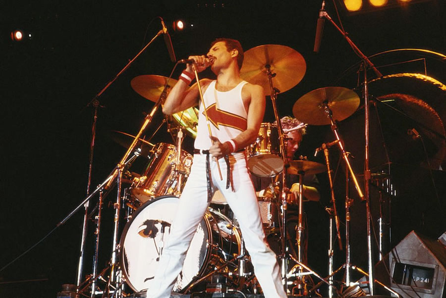 Una nueva biografía reveló que Freddie Mercury habría tenido una hija con la esposa de un amigo