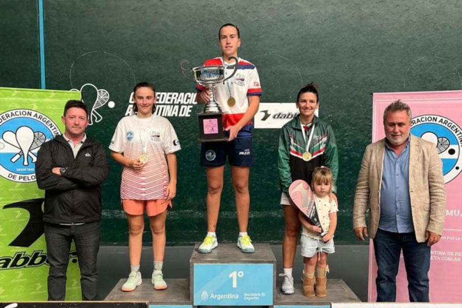 La entrerriana Melina Spahn se coronó campeona nacional de frontón