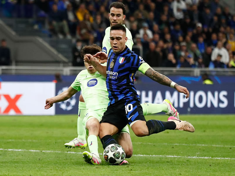 Con un gol de Lautaro Martinez, el Inter venció 4-3 al Barcelona y se metió en la final