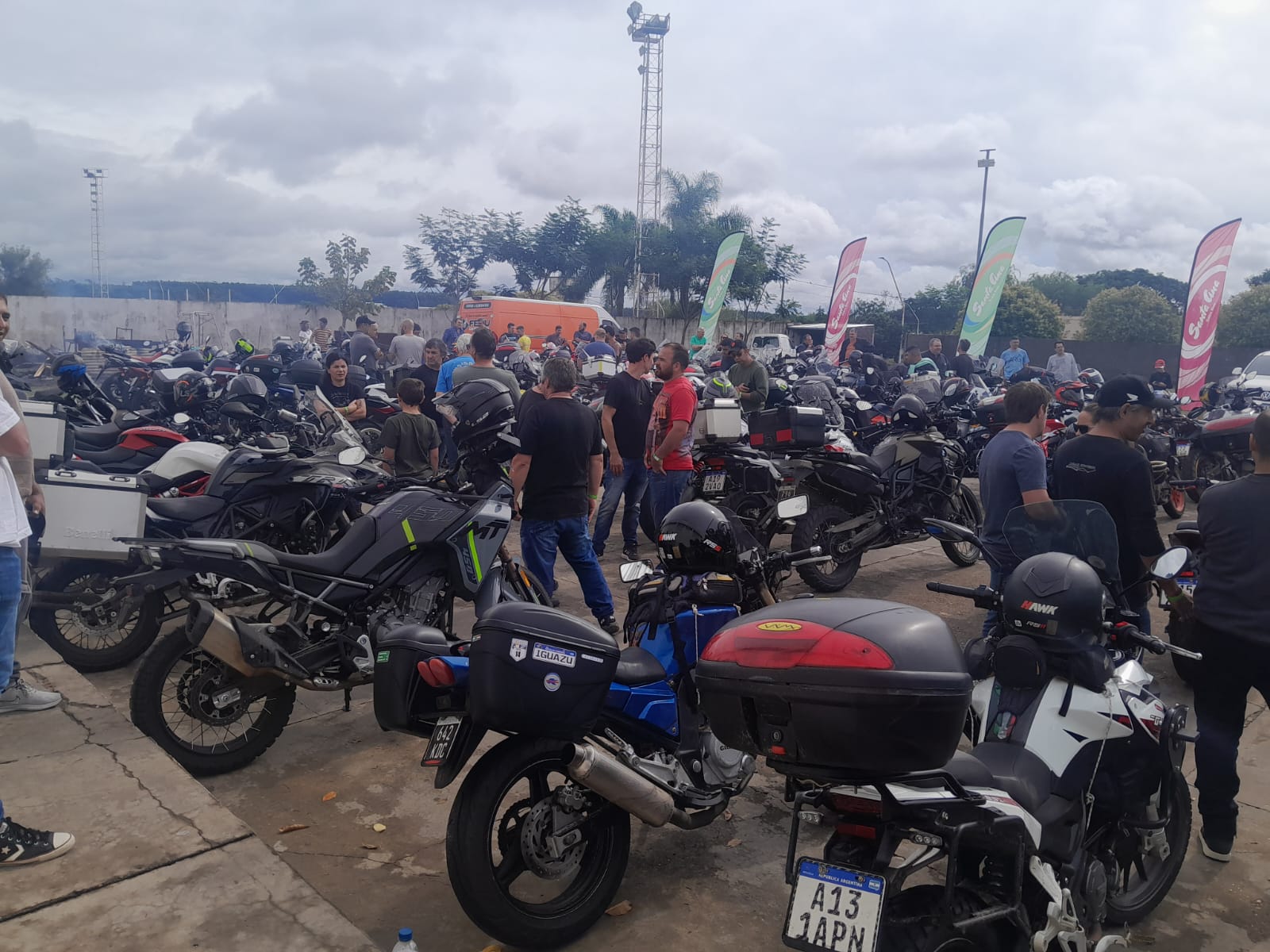 Con más de 300 motoqueros Villa del Rosario se prepara este domingo para el 3º Mototurismo Internacional: asado con cuero, encuentro y música