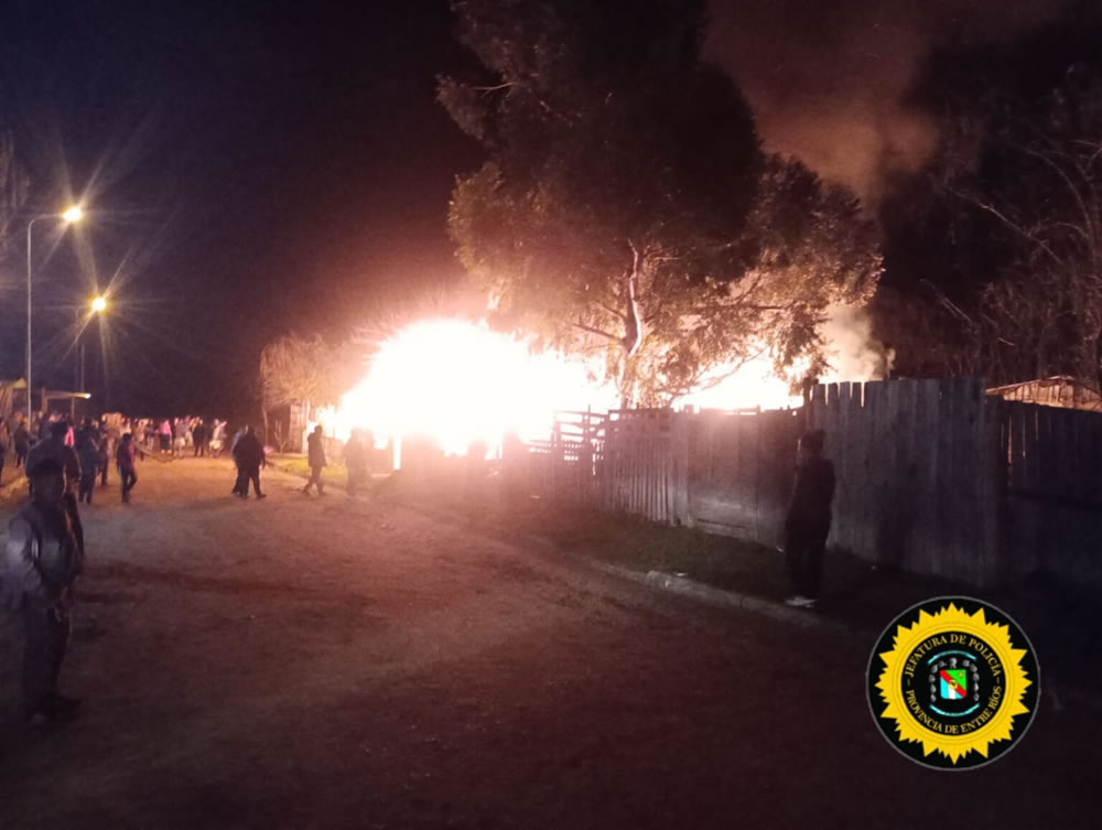 Incendio de vivienda por un cortocircuito en el cableado eléctrico