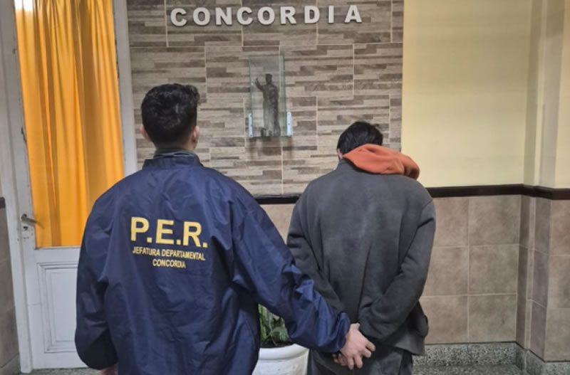 Detienen a un sujeto señalado de cometer varios robos en Benito Legerén