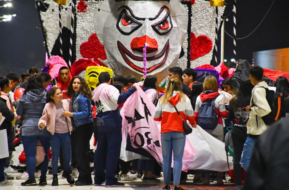 Tiene fecha el arranque de los desfiles de carrozas estudiantiles