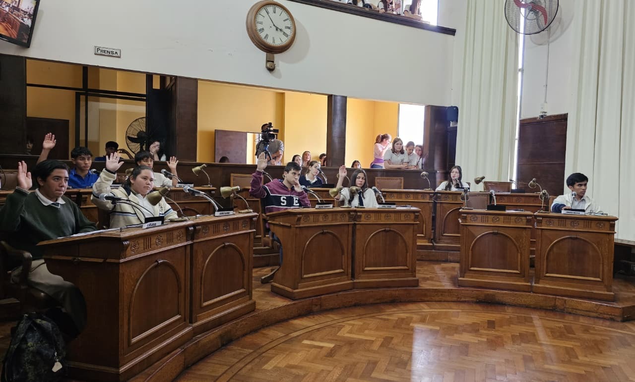 Concordia impulsa la participación joven: El Concejo Deliberante Juvenil 2025 se lanza el próximo lunes