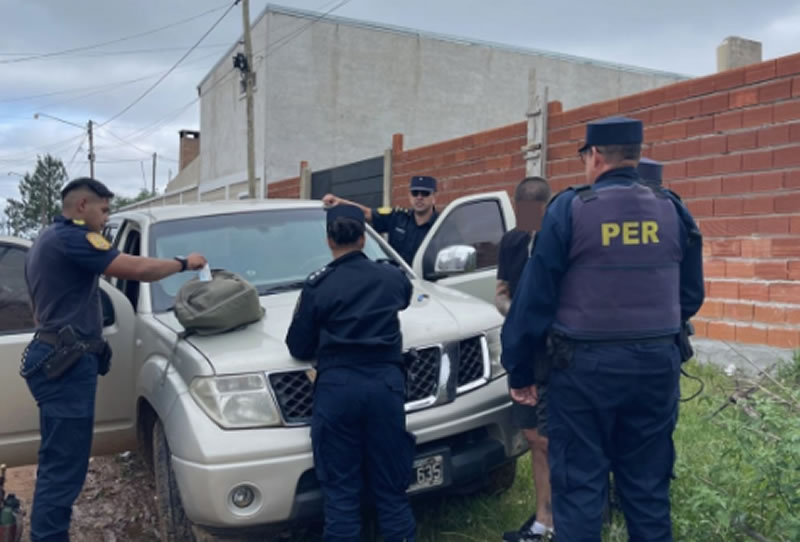 Hallaron dos camionetas con la misma patente y una tenía pedido de secuestro