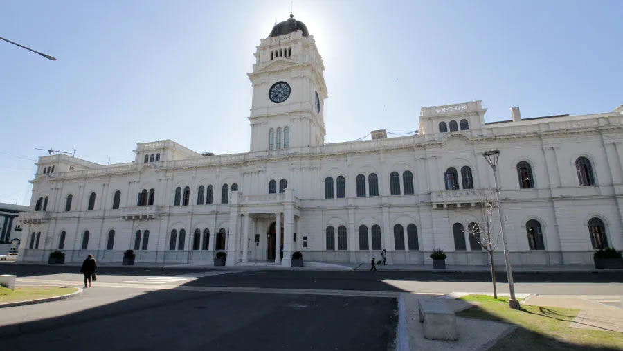 El próximo lunes comienza el cronograma de pagos para los estatales