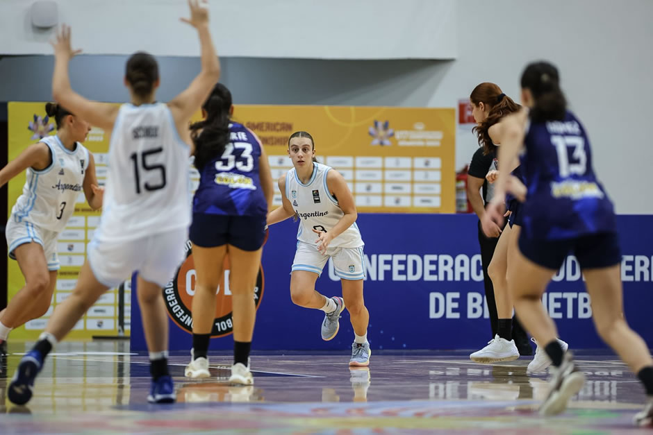 Santina Cherot, la entrerriana que brilla en el básquet y se consagró campeona sudamericana con la Selección Argentina