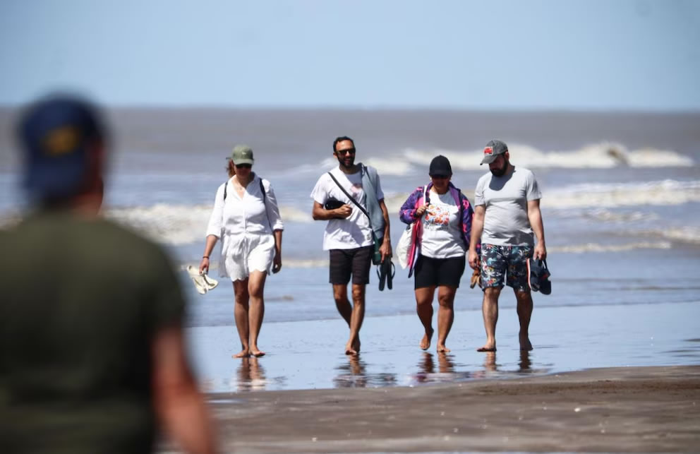 Fin de semana largo: hubo 21% más de turistas que el año pasado pero sus gastos fueron más austeros