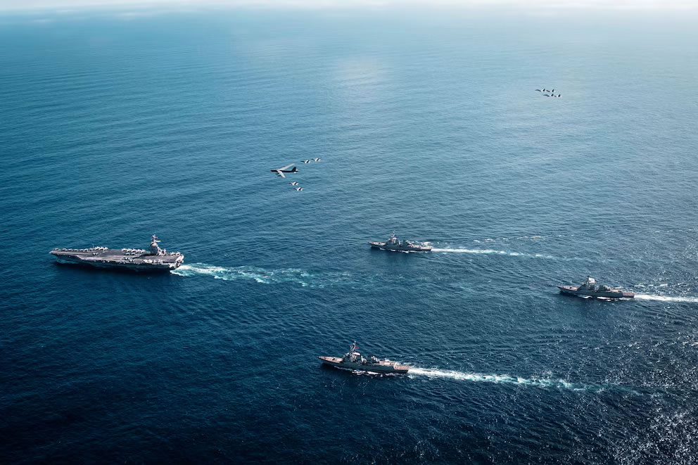 EEUU intensificó sus maniobras militares con ejercicios de fuego real en el Mar Caribe en medio de las tensiones con Venezuela