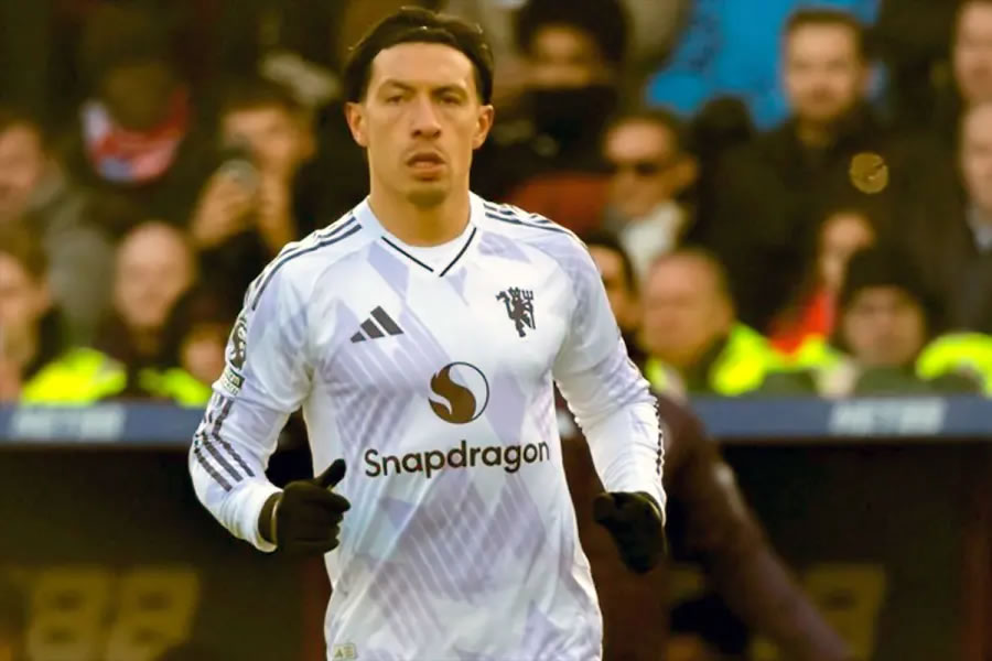 El entrerriano Lisandro Martínez volvió a jugar para Manchester United tras casi 10 meses
