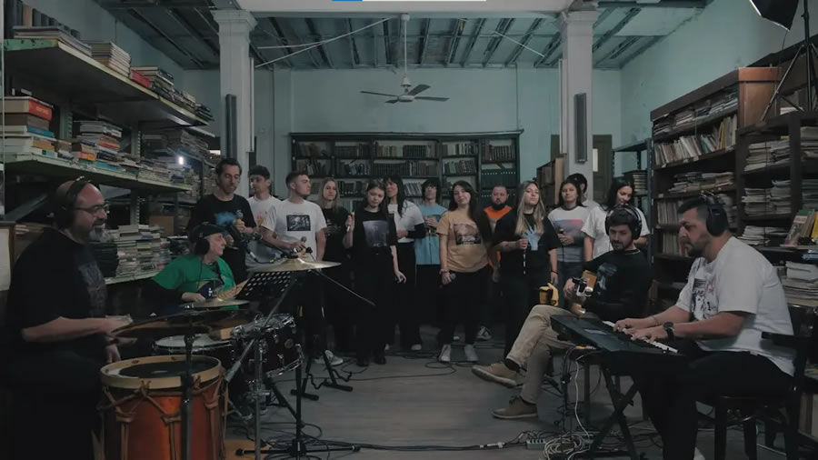 Un homenaje coral a Spinetta desde la Biblioteca Andrade