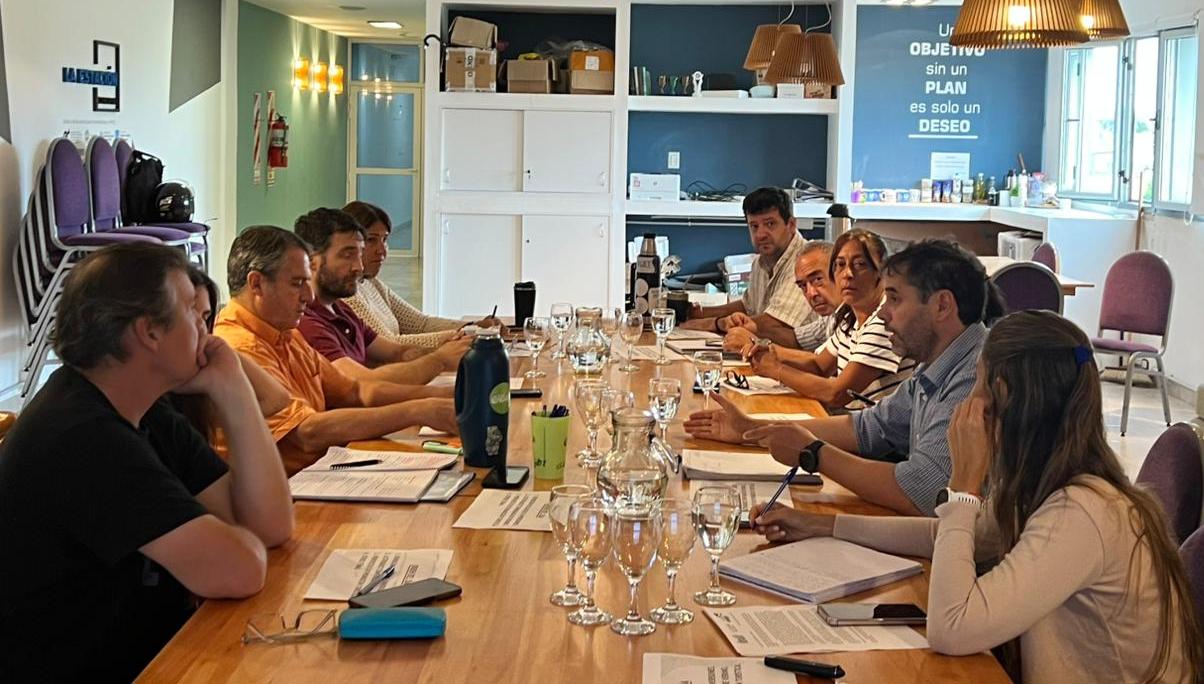 EMCONTUR: Agenda de verano y acciones de promoción turística acordadas en el marco de la gestión público–privada