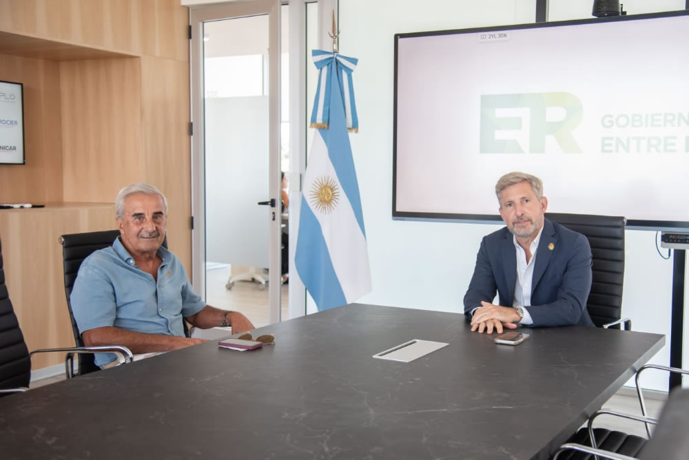 Frigerio se reunió con el ex gobernador Mario Moine