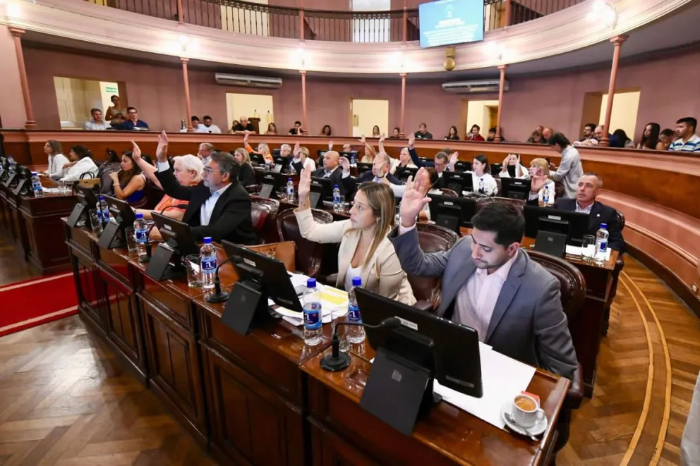 Destacan la aprobación en Diputados del ordenamiento territorial de tres localidades
